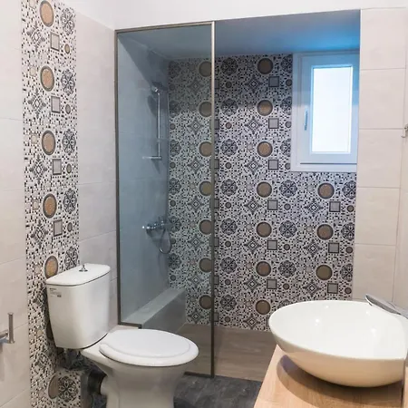 Dimitra's Nea Michaniona