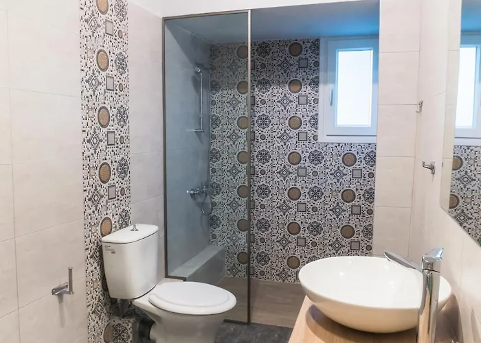 Dimitra's Nea Michaniona